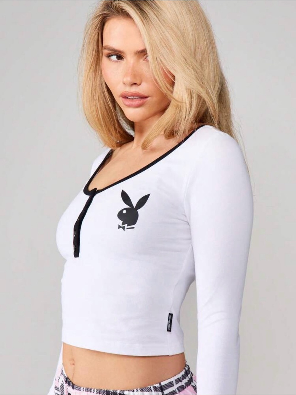 PLAYBOY White Long-Sleeve Henley Crop Top with Black Trim